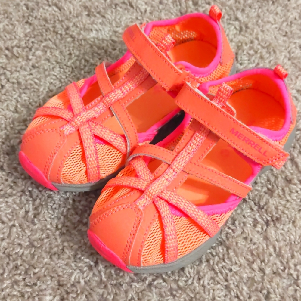 NWOT Merrell toddler girls water sandals 10 wide